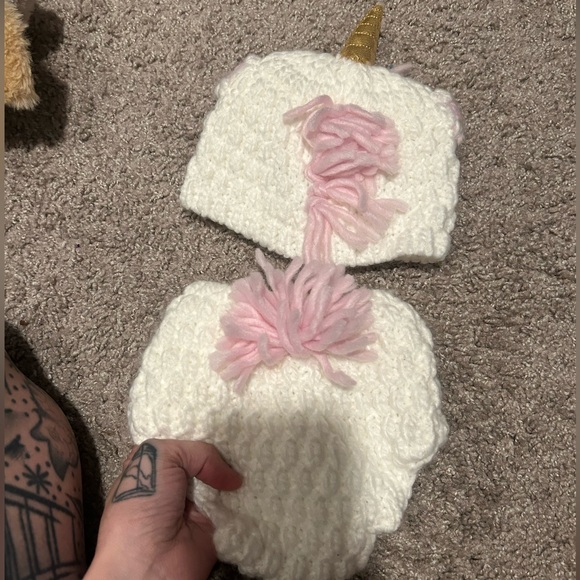 Unicorn Knit Hat and Diaper Cover Set - White and Pink - Picture 2 of 2